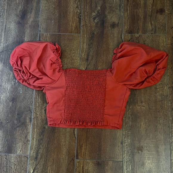 CROP TOP - Picture 2 of 3